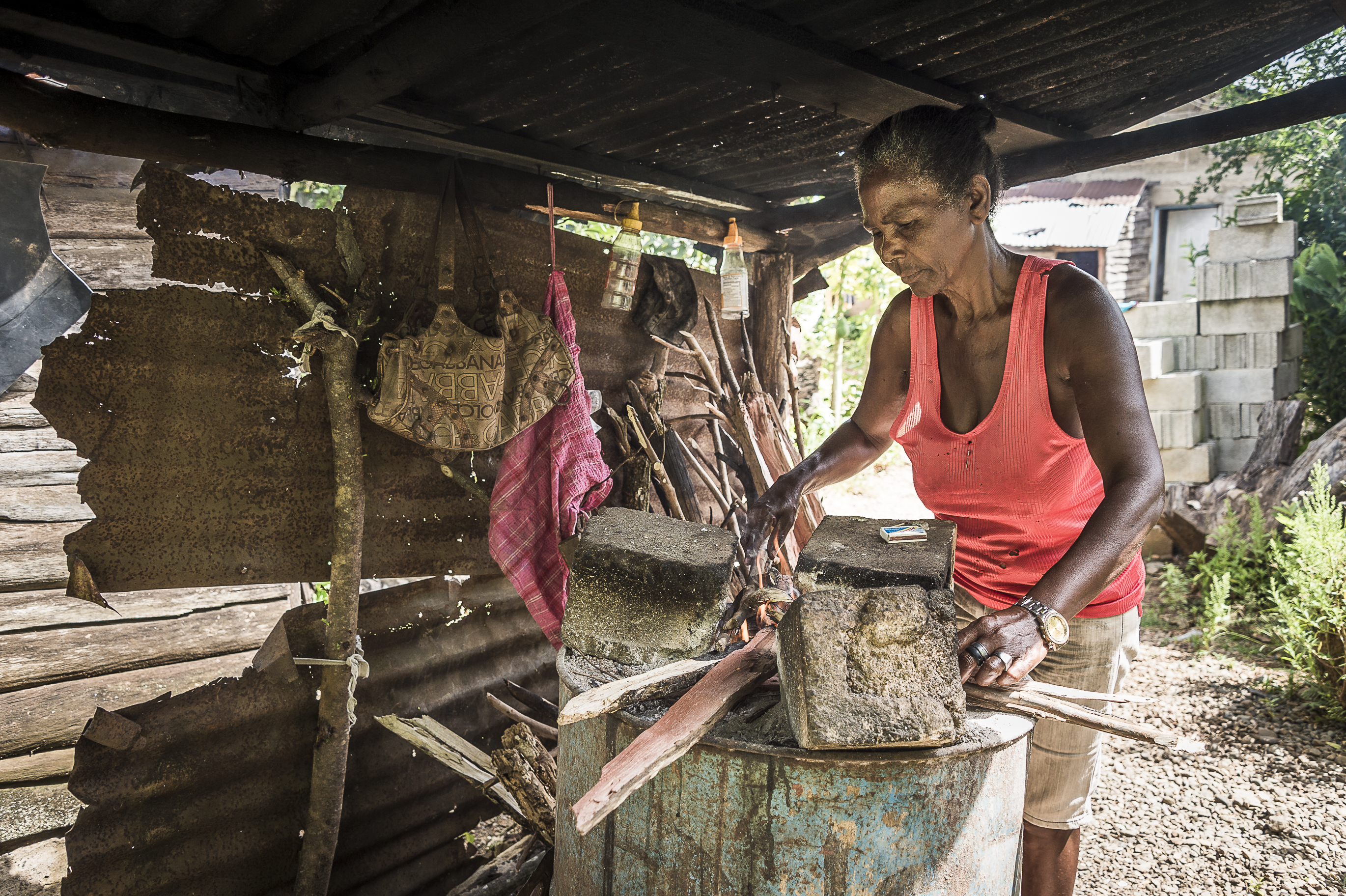 Pobreza se reduce a 23.4 % en el trimestre abril-junio de 2023, cifra más baja  para el segundo trimestre desde 2016 y mejora los datos prepandemia