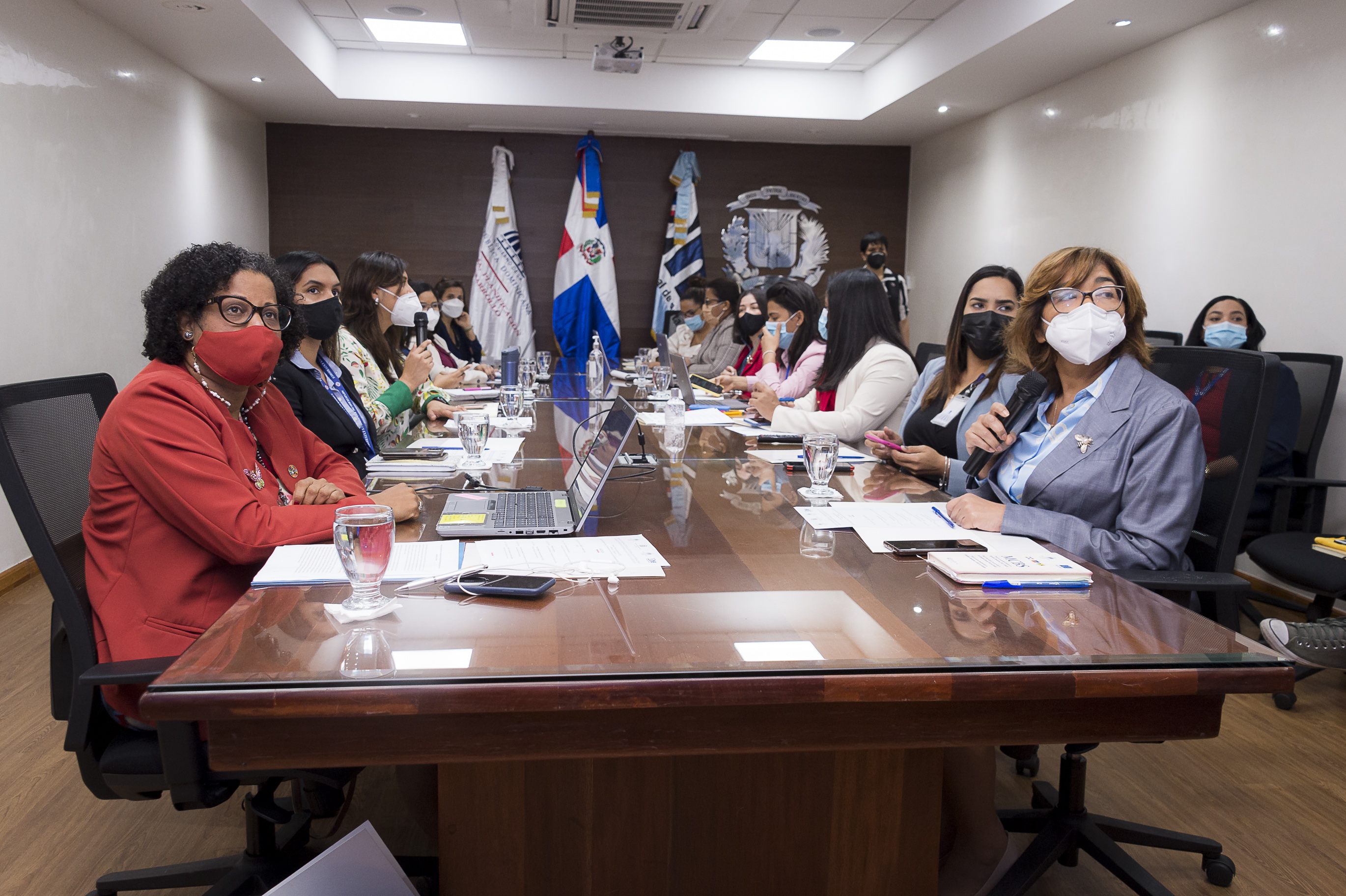 Organismos internacionales participan en primera mesa de cooperación para generación de datos para las estadísticas oficiales organizada por Mepyd y ONE