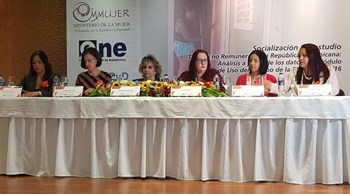Las mujeres dedican 21.6 horas más que los hombres a Trabajo No Remunerado en RD