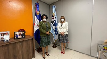 Directora de la ONE recibe visita de Araceli Azuara, representante de la Organización de los Estados Americanos – OEA-