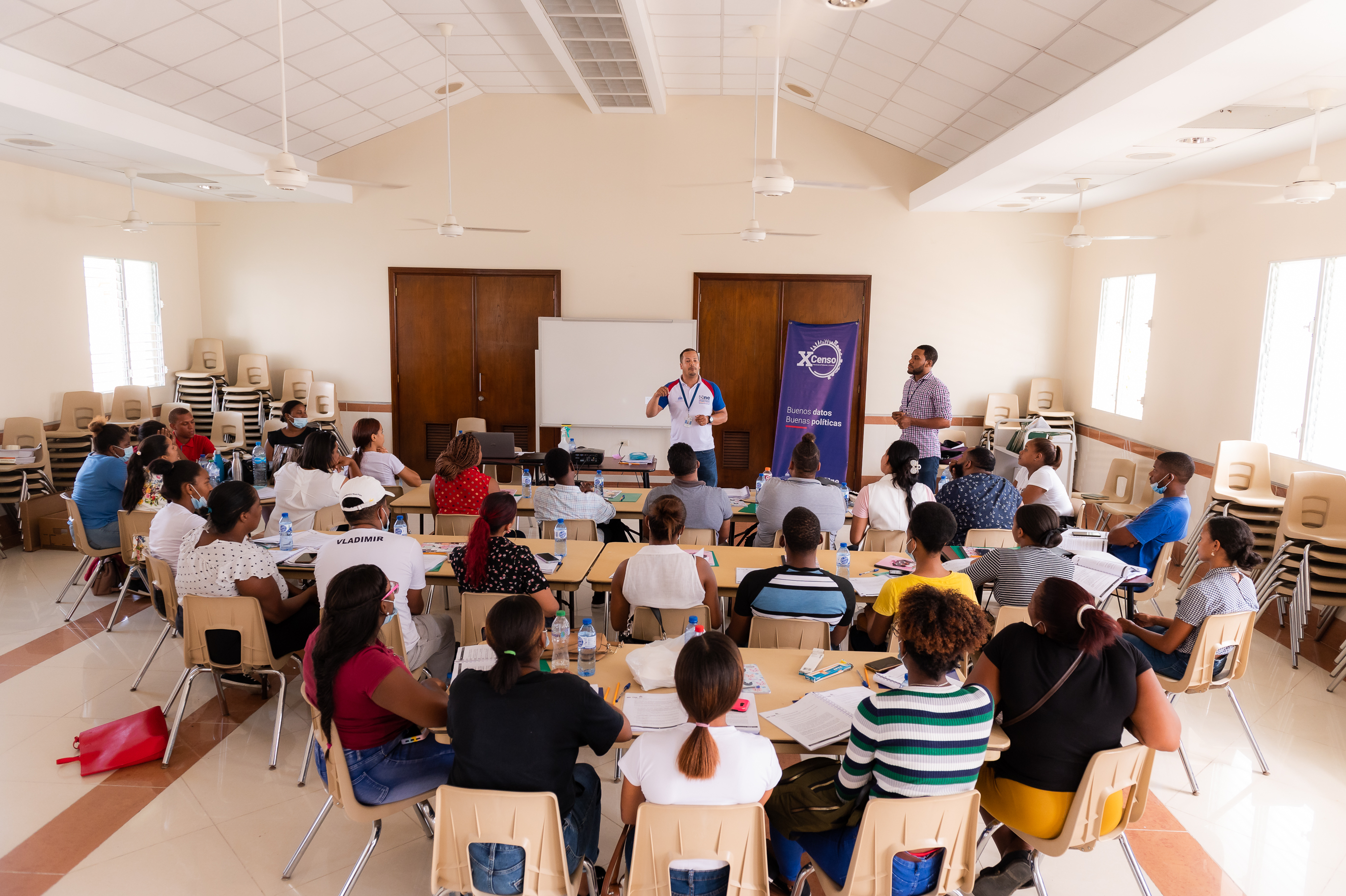 Inicia capacitación supervisores y empadronadores prueba censal Nizao