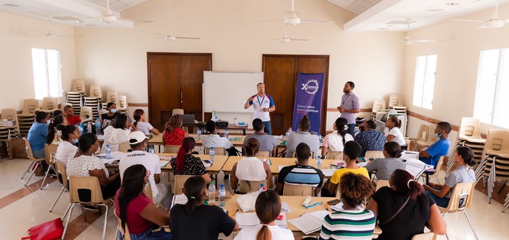 Inicia capacitación supervisores y empadronadores prueba censal Nizao