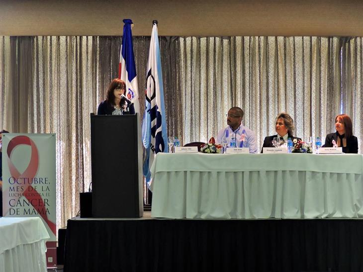 Alexandra Izquierdo prioriza producción estadística con enfoque de género