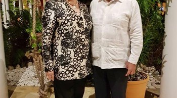 Directora de la ONE, Alexandra Izquierdo, se reúne con el secretario general del SICA, Vinicio Cerezo