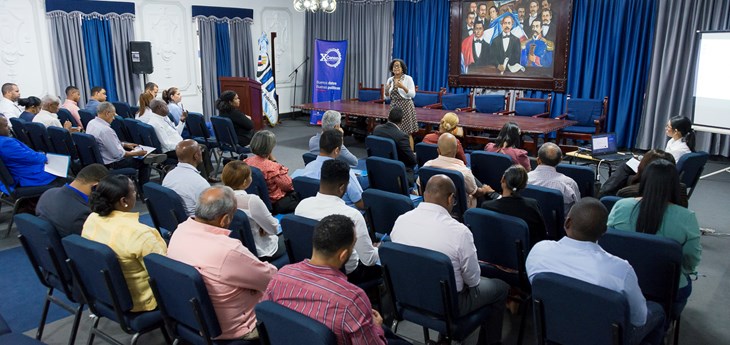 Continúan en las regiones de Yuma e Higuamo talleres para empoderamiento de autoridades locales de cara al X Censo Nacional de Población y Vivienda