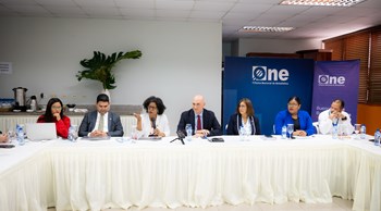 Directora de la ONE presenta a ministro Pável Isa Contreras los logros, avances y desafíos para política de Gestión de Datos