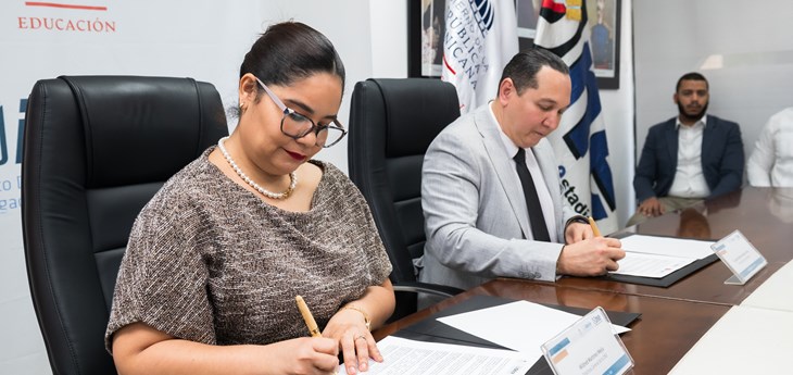 La ONE e Ideice firman convenio para fortalecer la investigación educativa y la toma de decisiones basadas en evidencia