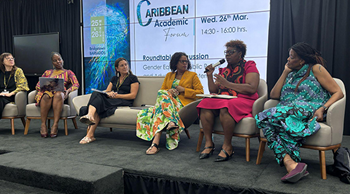 Directora General de la ONE participa en el Foro Académico del Caribe en Barbados