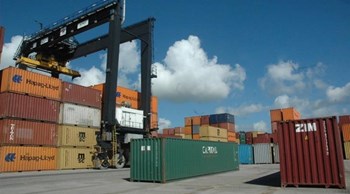 Las importaciones en el país se reducen en US$404.8 millones durante el 2015